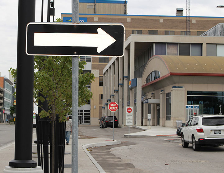 Via Rail Parking Lot-Directional Signage