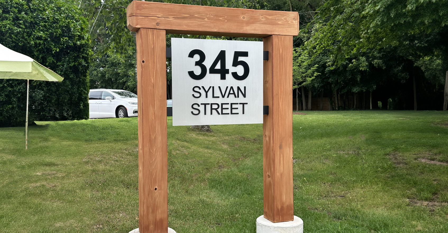 ellis-don-sylvan-street-sign-hero