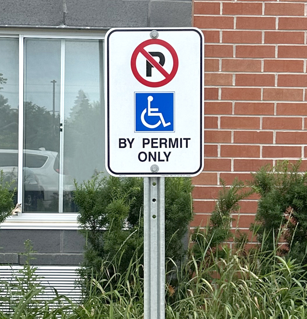 ellis-don-baseline-parking-sign