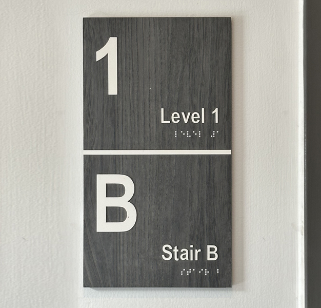 ellis-don-thompson-stair-sign