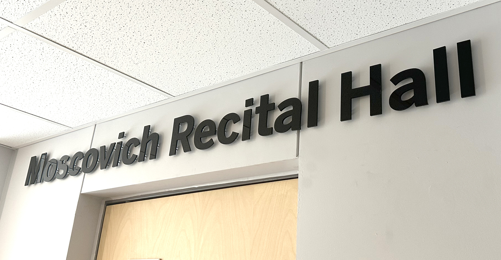 moscovich-recital-hall-sign