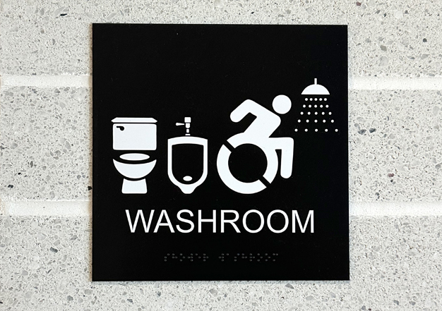 ronald-schmeichel-sign-washroom
